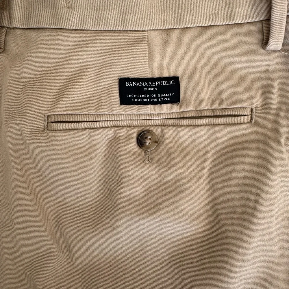 Banana Republic classic khaki